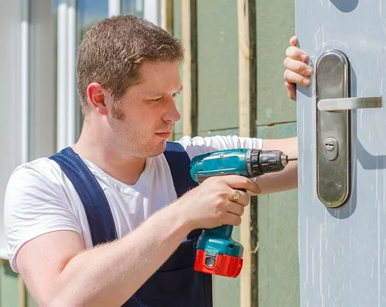 Locksmith service Break-in emergency Why are locksmith so important?